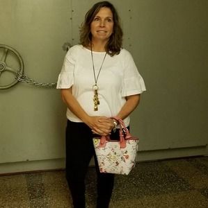 Meet your Posher, Maria